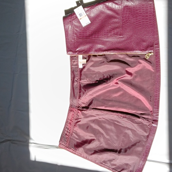 NWT Michael Kors micro skirt, Size 12, faux croc pu leather, Color Burgundy - Picture 4 of 12
